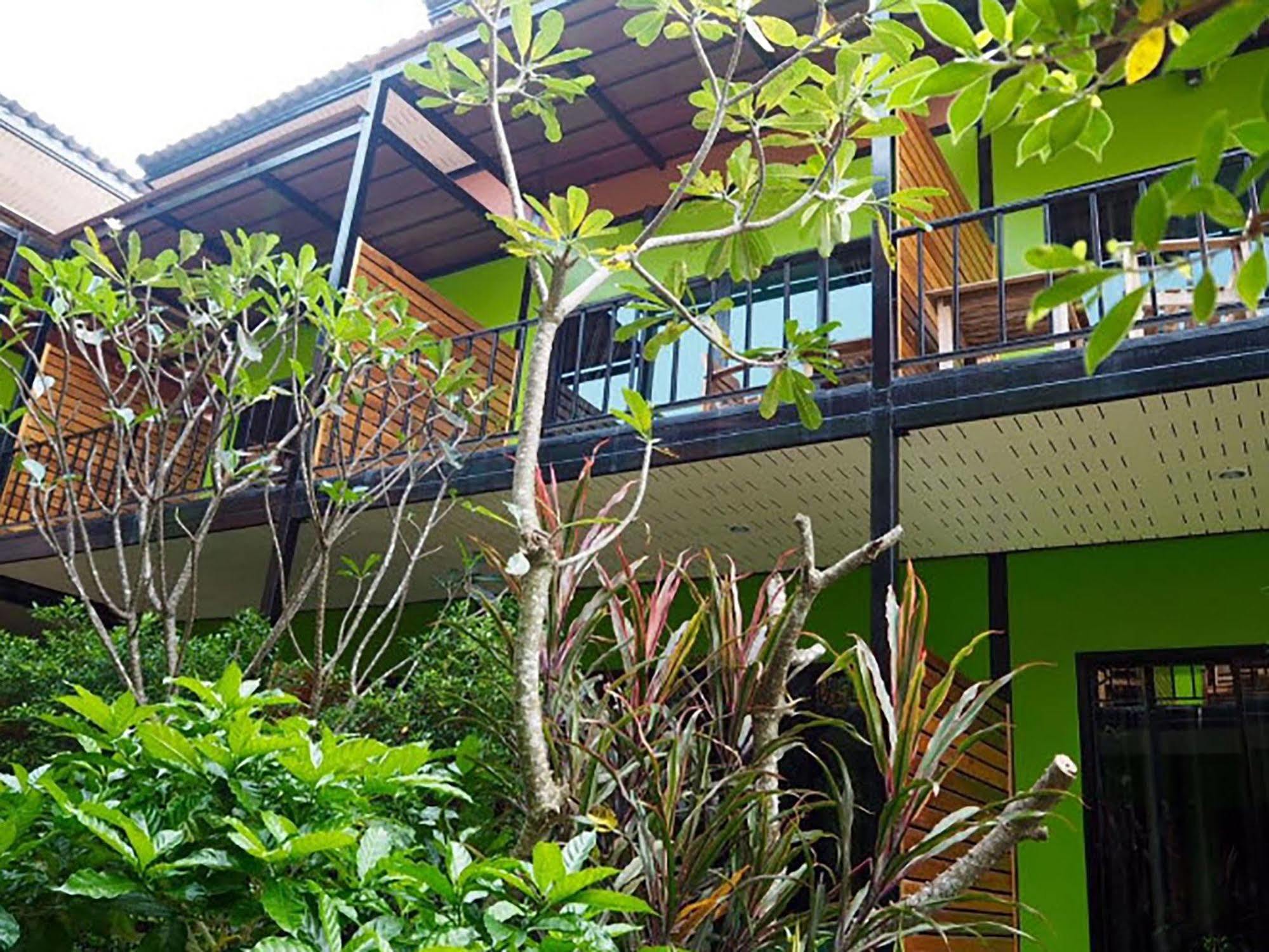 Leelawadee Lipe Resort Exterior photo